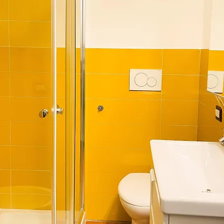 Colosseum Luxury Πανσιόν 4*